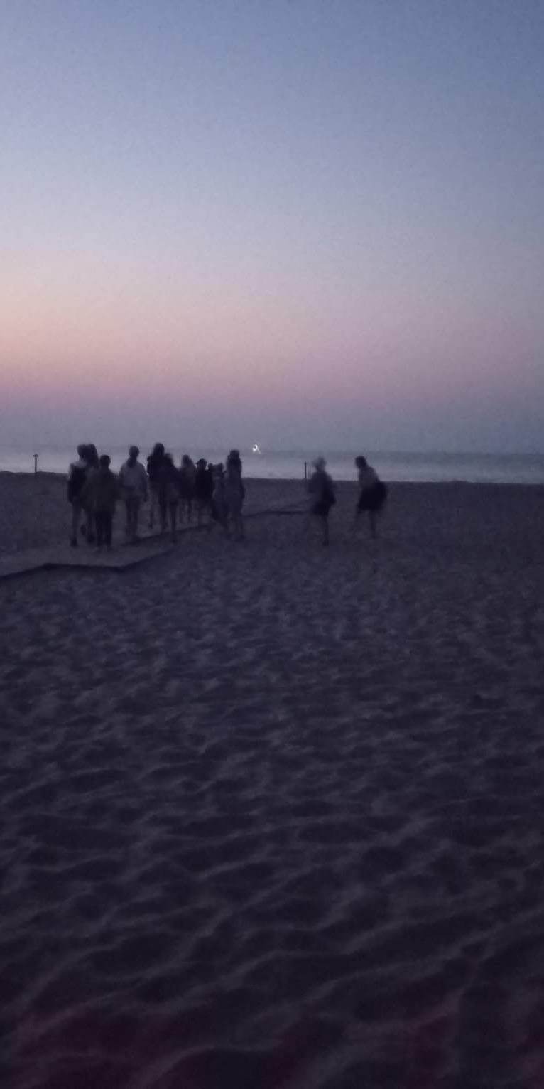 received_2298263220329462