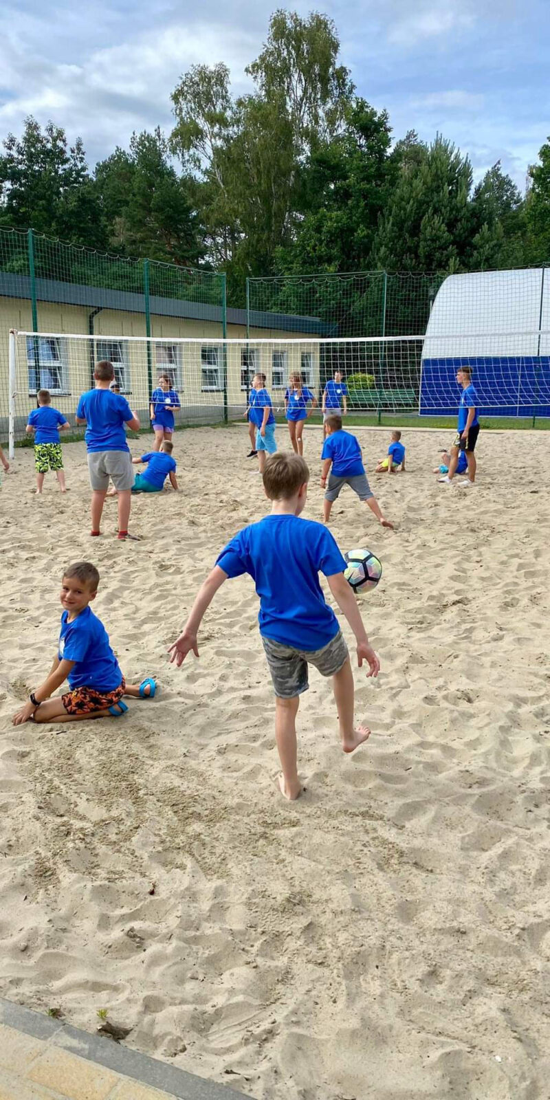 received_5057387344390915